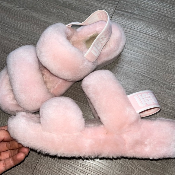 UGG Fluff Yeah Slide Pink Sheepskin Sandals Size 7 - Picture 4 of 5